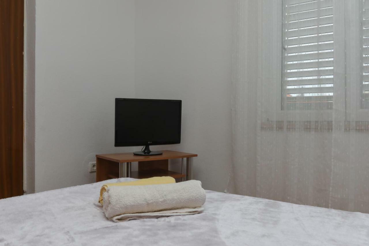 Studio Apartment Ana Supetar Luaran gambar